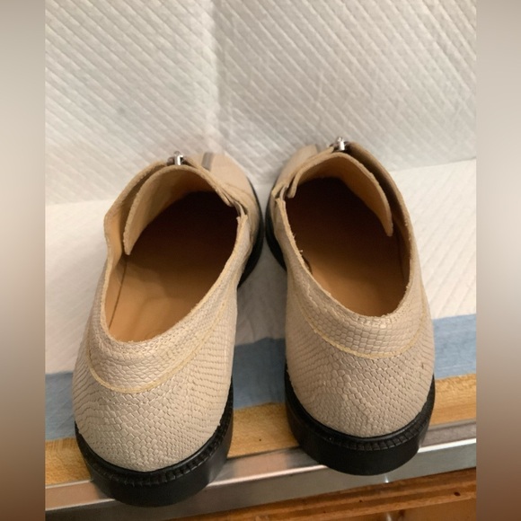 MM6 Maison Margiela / Embossed Zip Front Oxford In Beige Leather - Picture 6 of 12